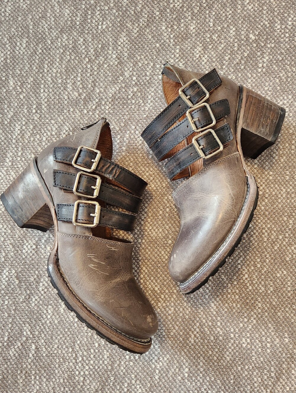 Freebird by Steven Dawson Grey Taupe Buckle Ankle Boots Leather Shoes, Size 7